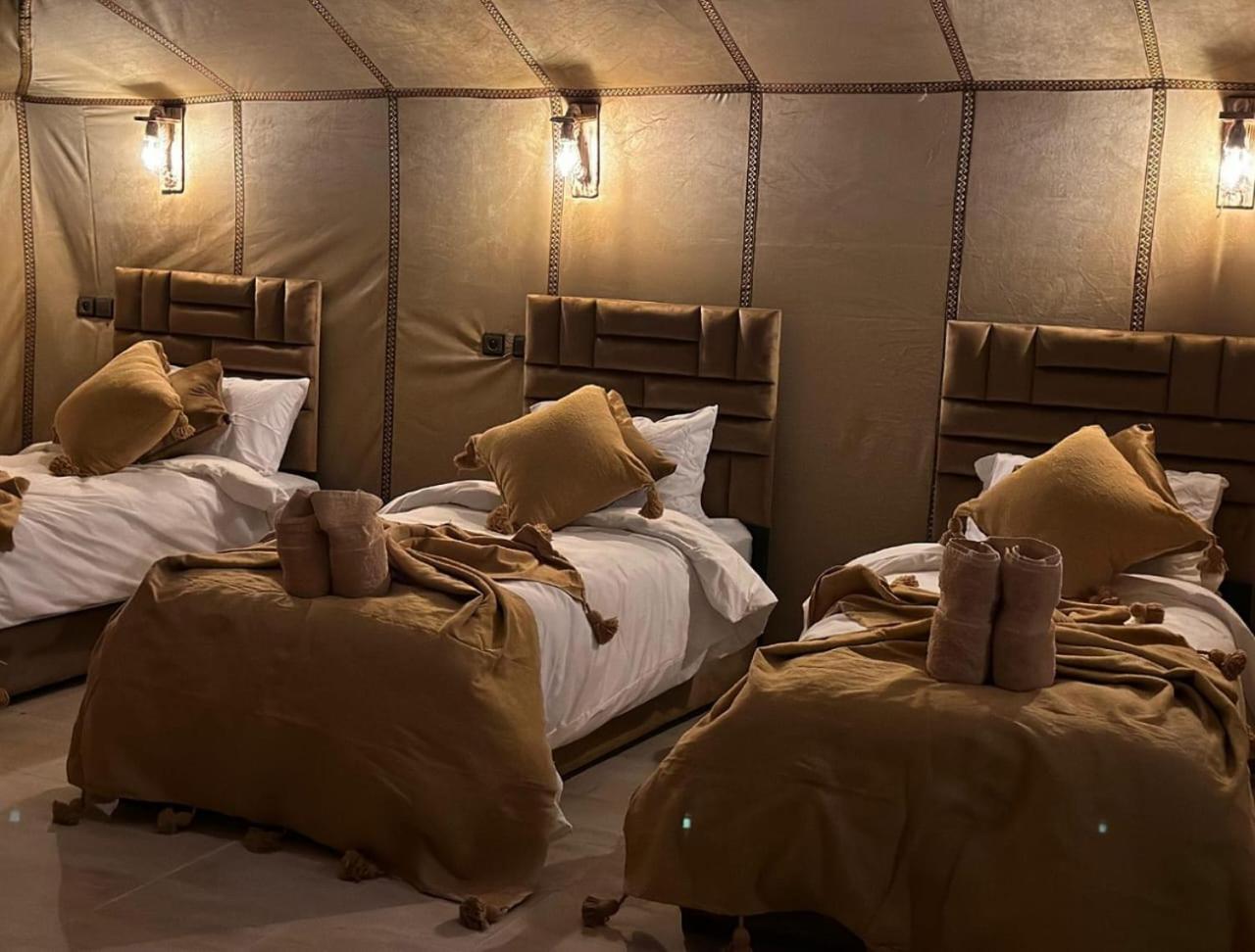 Отель Unique Sahara Camp Мерзуга Экстерьер фото
